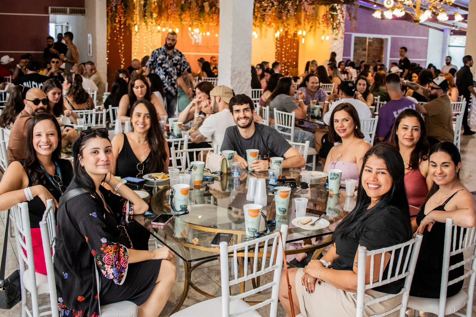 Confraternização · MOAS — fotografia 60