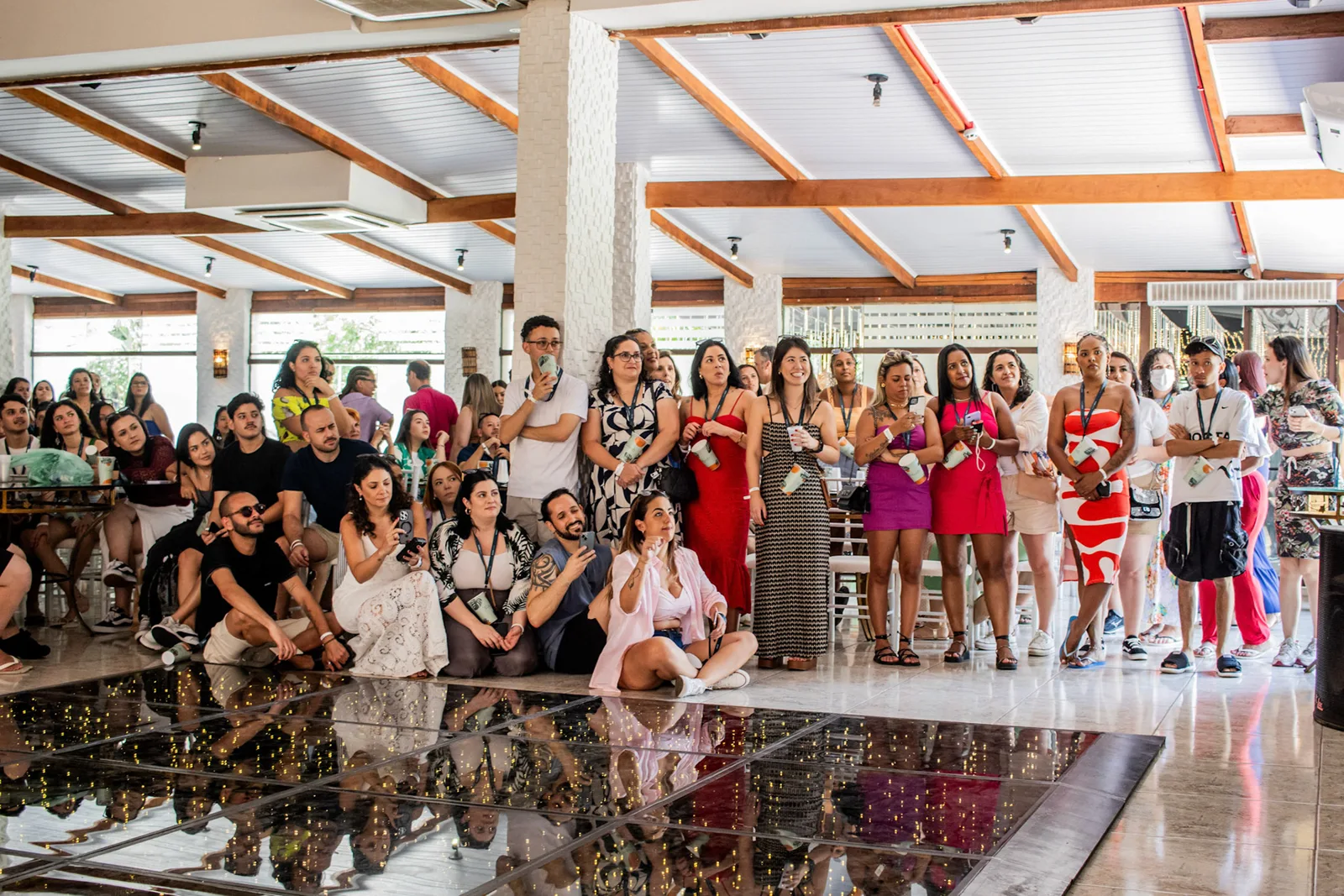 Confraternização · MOAS — fotografia 72