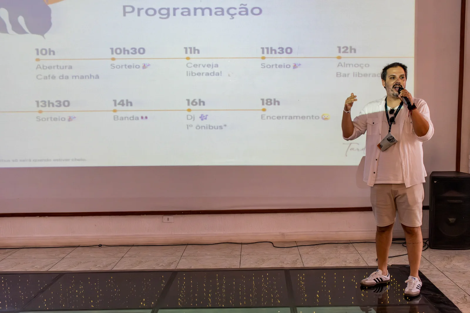 Confraternização · MOAS — fotografia 83