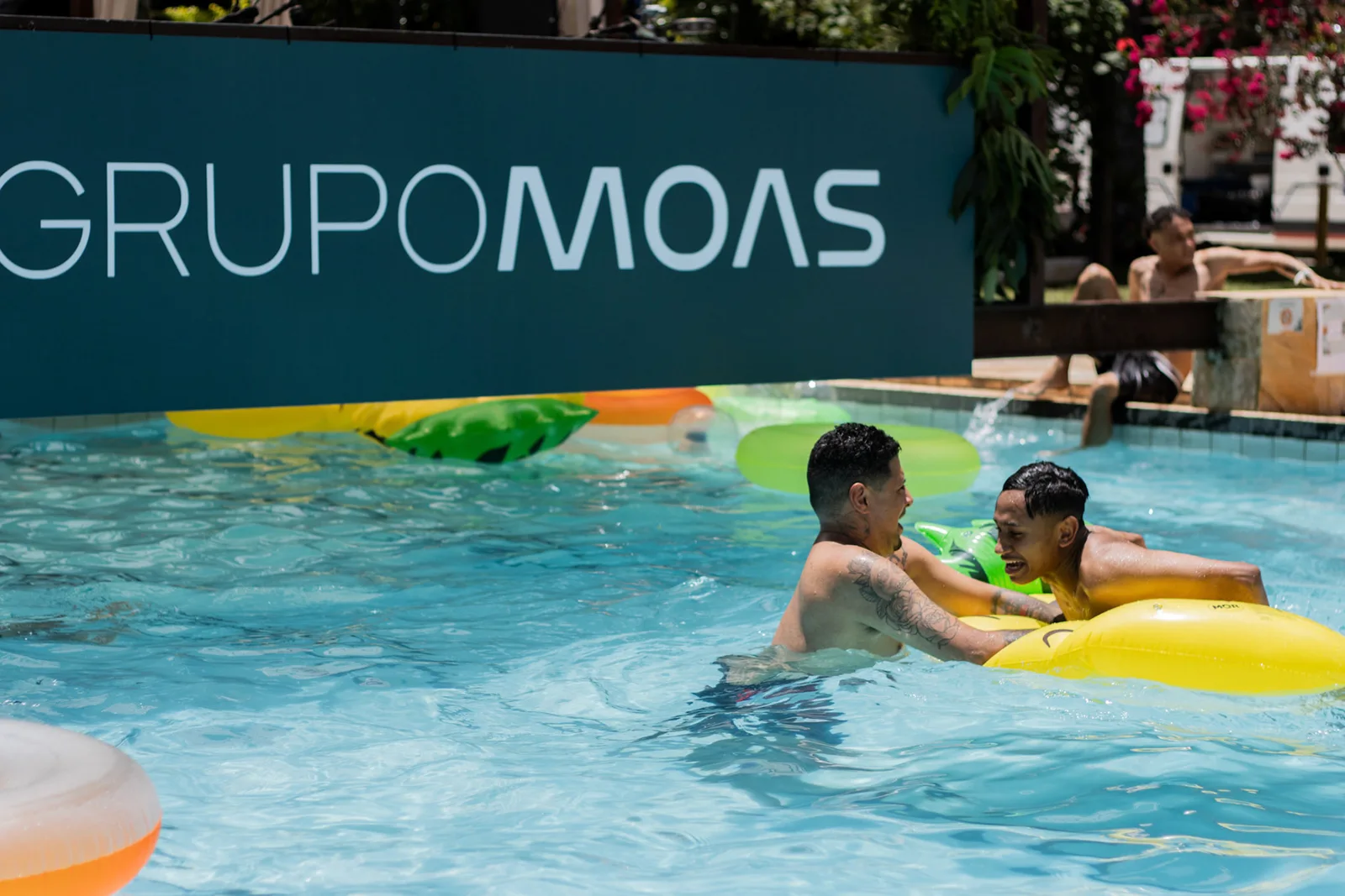 Confraternização · MOAS — fotografia 126