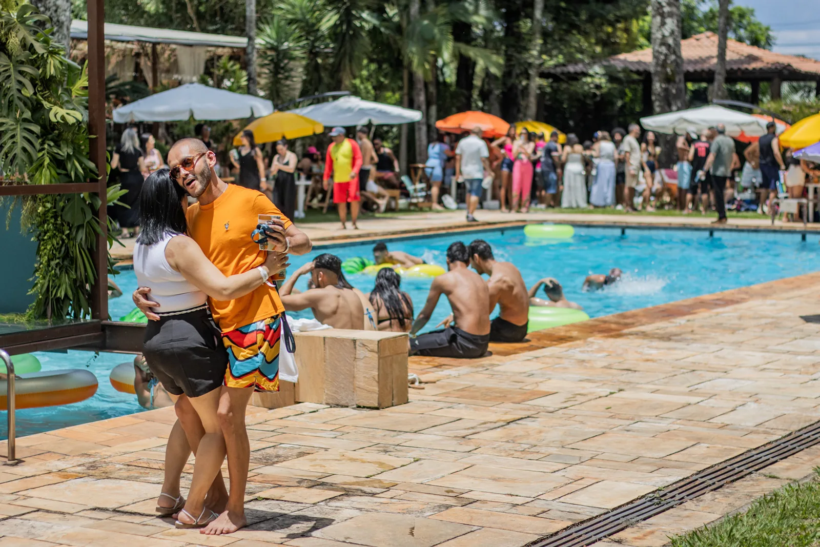 Confraternização · MOAS — fotografia 129