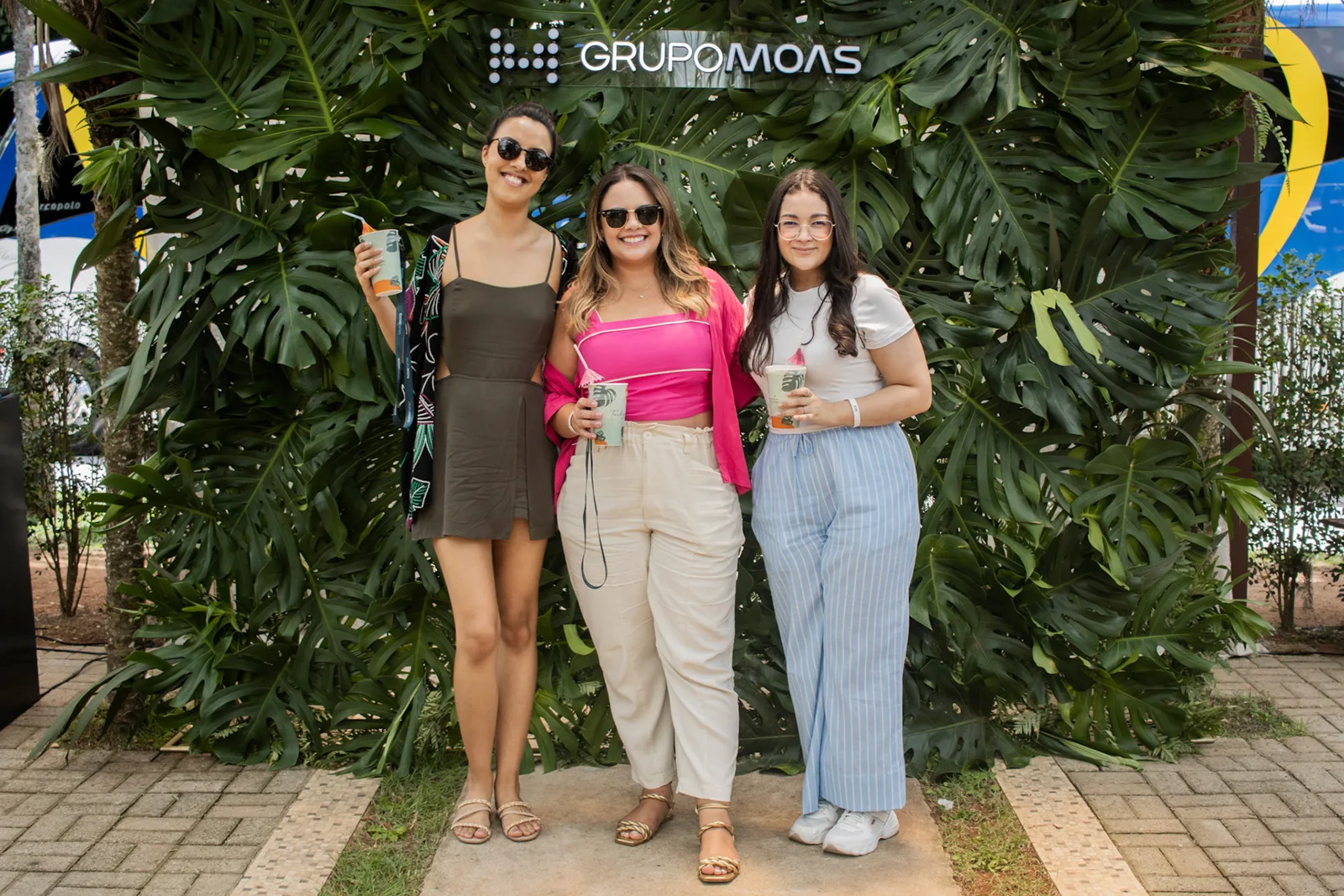 Confraternização · MOAS — fotografia 133