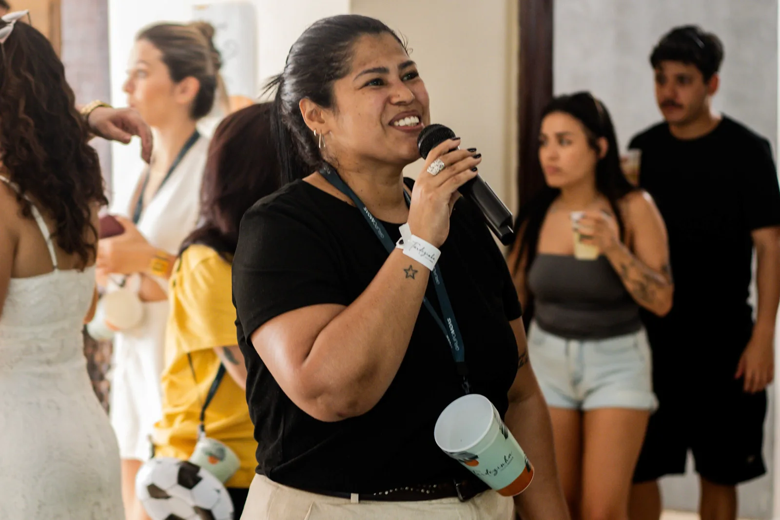 Confraternização · MOAS — fotografia 310