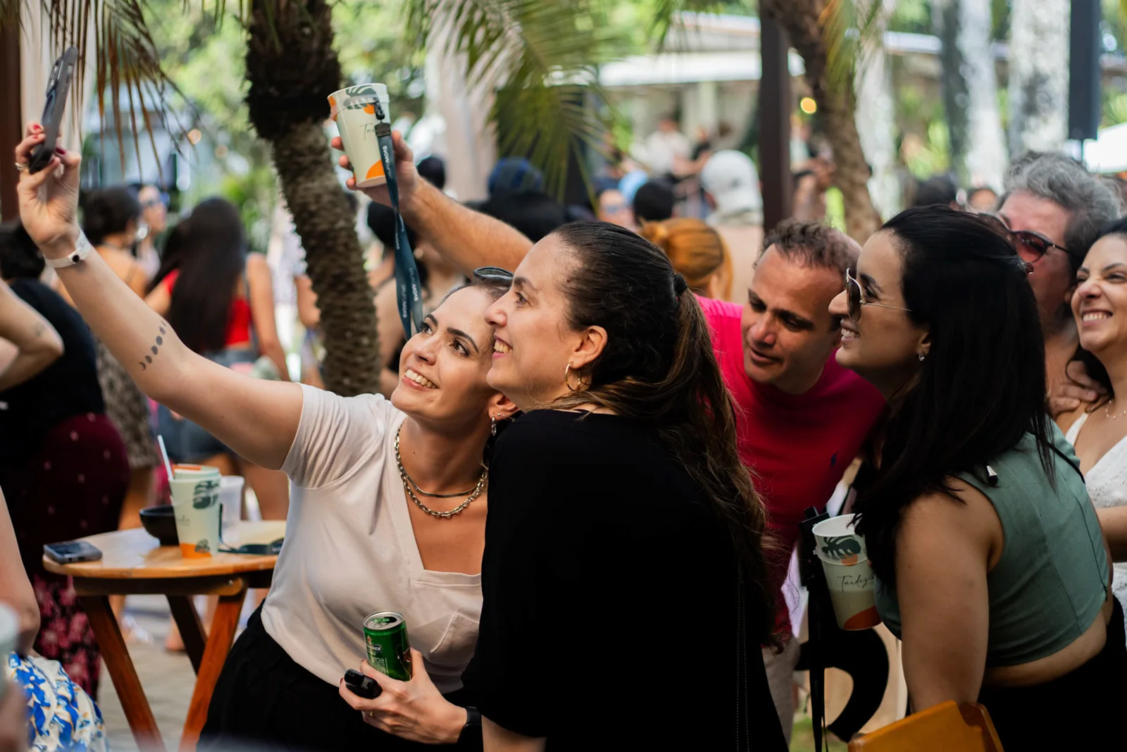 Confraternização · MOAS — fotografia 324